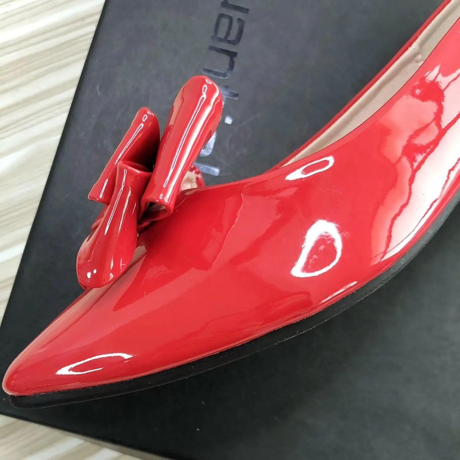 INEELUYI Women's Patent Leather Pointy Toe Slip on Ballets Flats Candy Color Bowtie Bowknot Flats Shoes