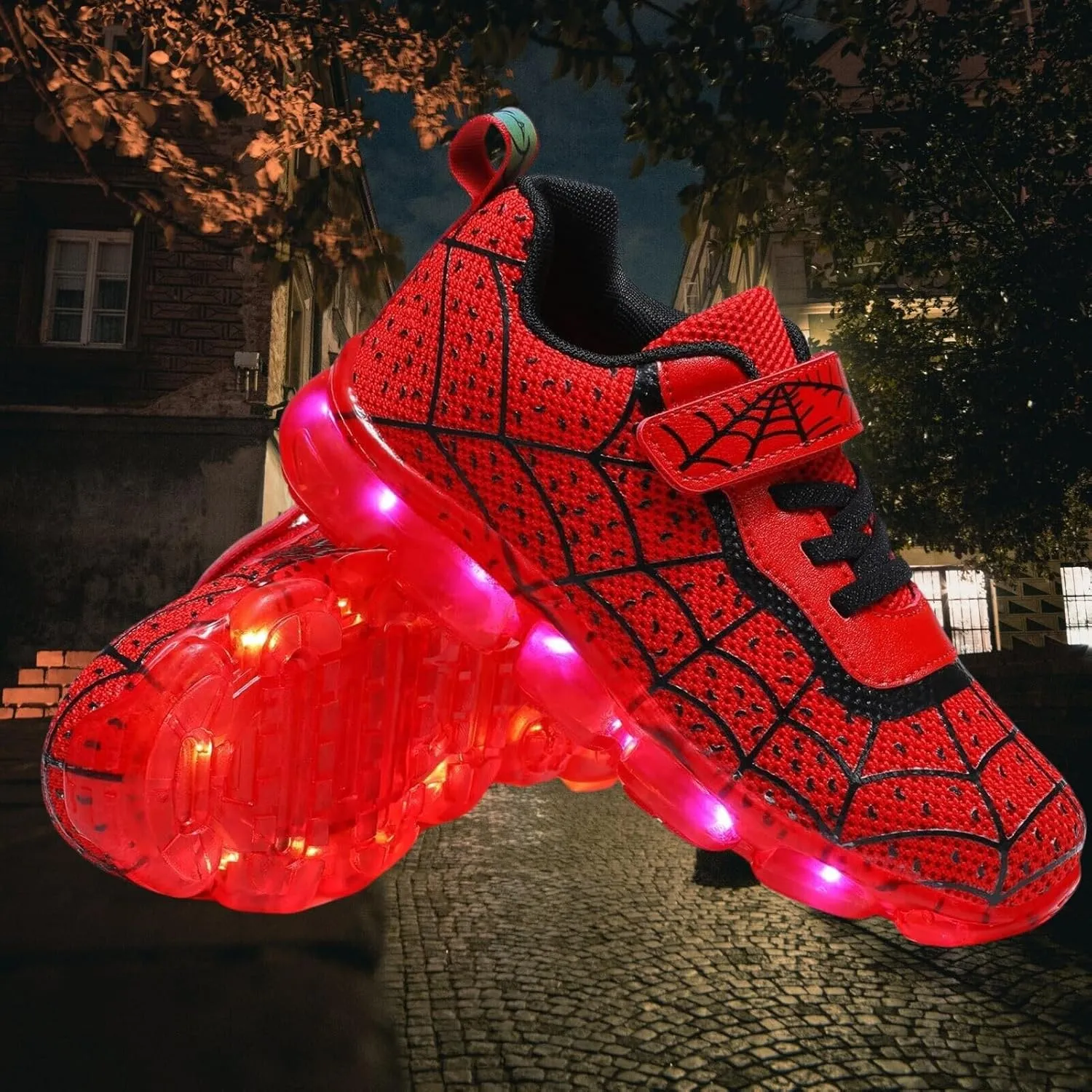 Kids LED Shoes Boys Girls Light Up Trainers Children USB Charging Flashing Sneakers Gift for Birthday Halloween Xmas