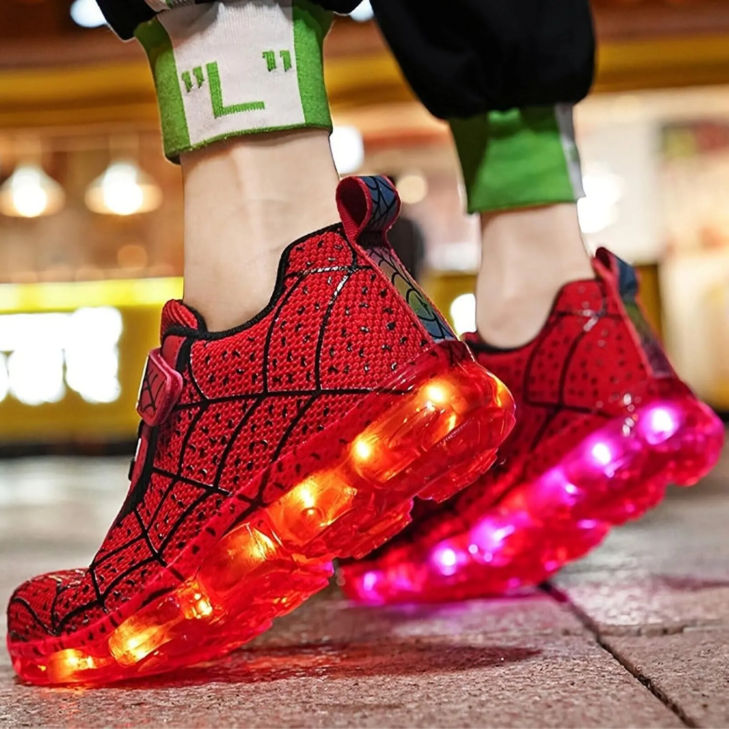 Kids LED Shoes Boys Girls Light Up Trainers Children USB Charging Flashing Sneakers Gift for Birthday Halloween Xmas