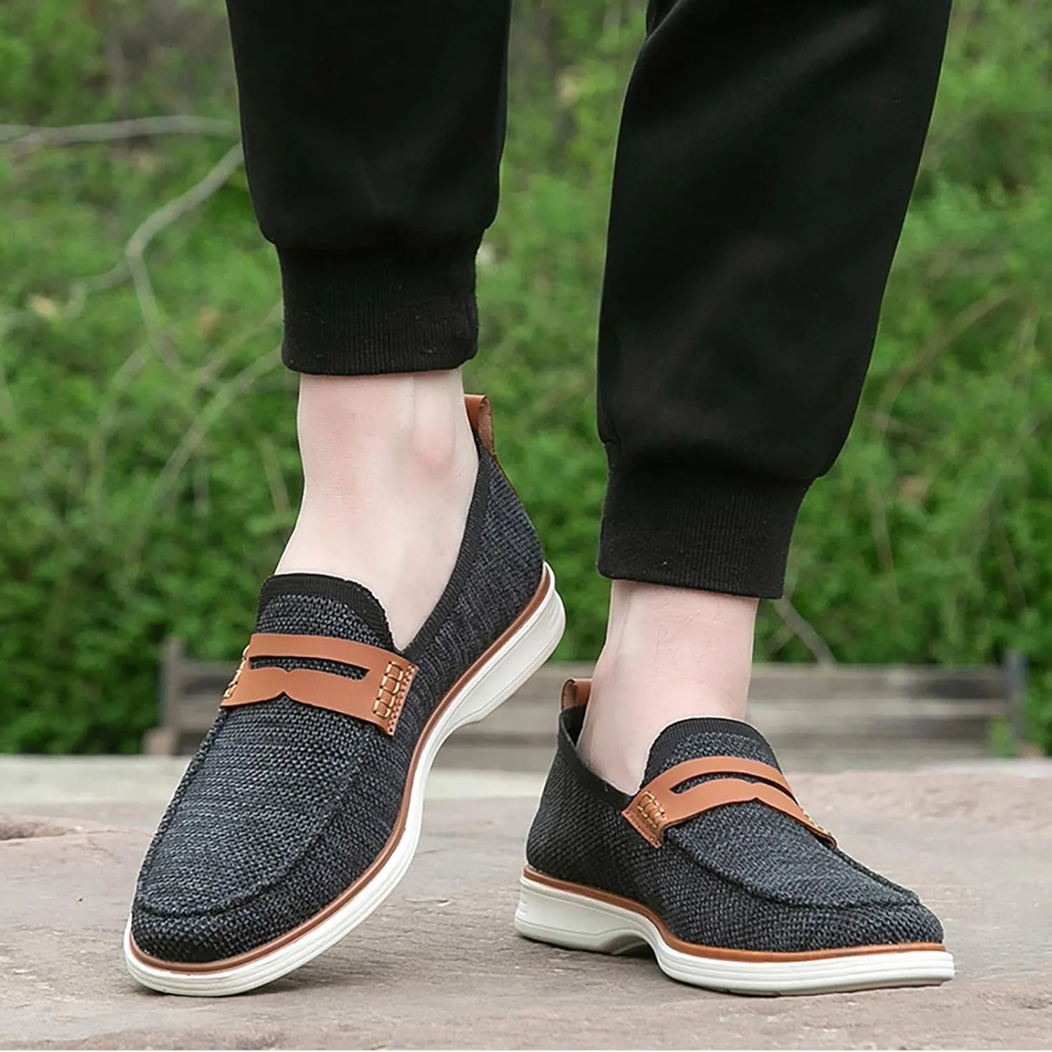 Leisure Men Four Seasons Mesh Non Slip Flat Round Toe Breathable Slip On Lazy Leisure Shoes for Men Casual No Shoelace Men's