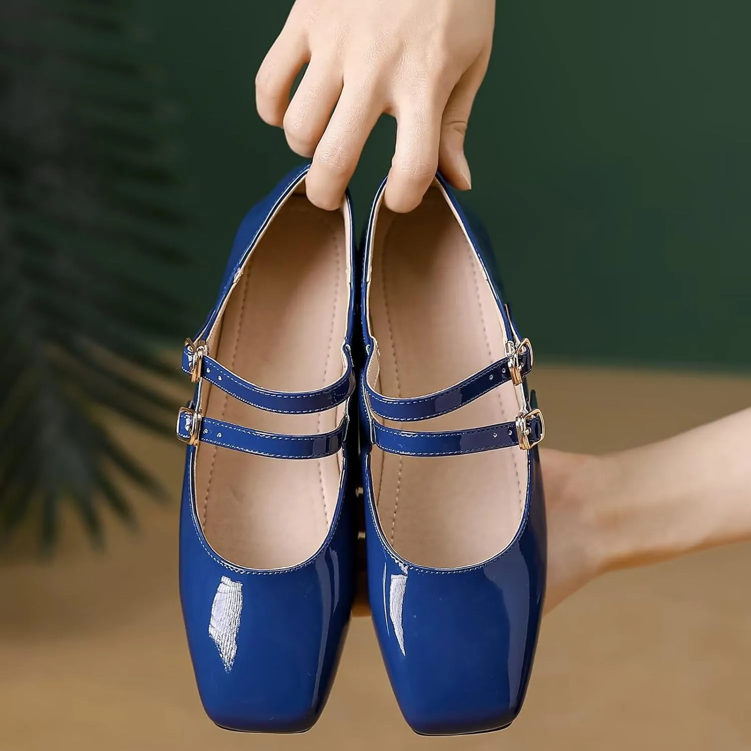 LUXINYU Mary Jane Flats for Women Dressy Retro Square Toe Ankle Strap Ballet Flats Comfortable Patent Leather Shoes