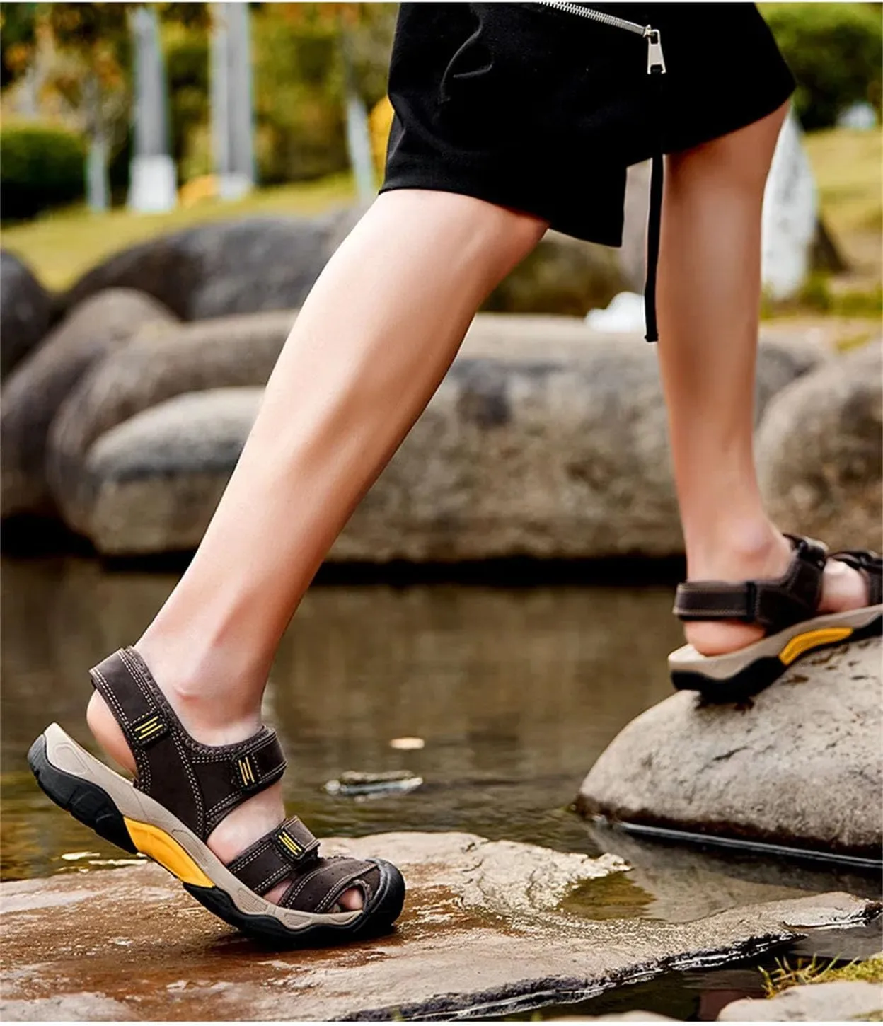 Men's Hiking Sandals - Breathable Outdoor Shoes for Summer Trails