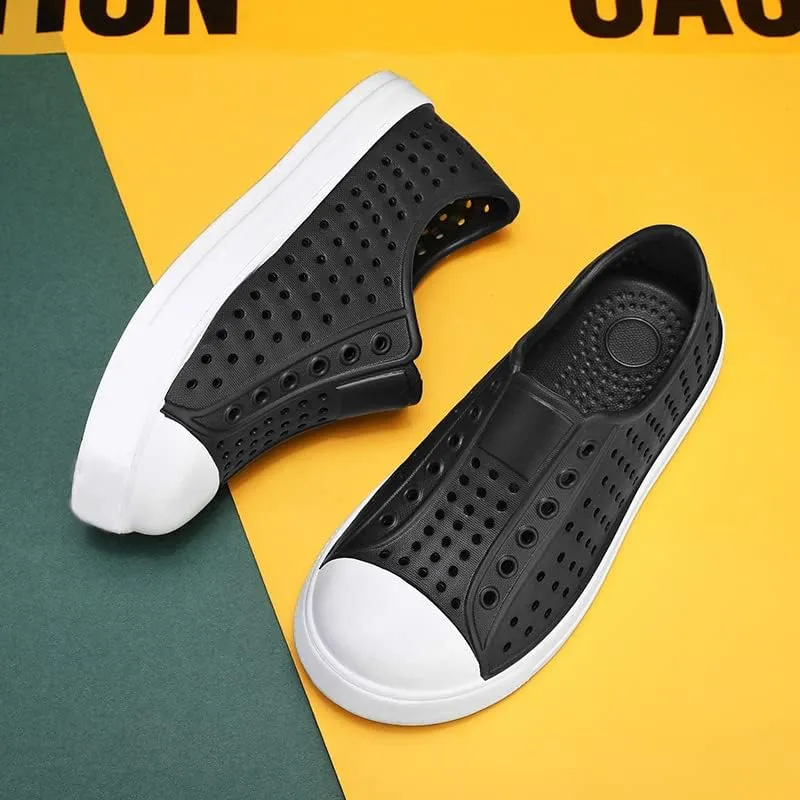 SECHRITE Kids Garden Clogs Shoes Outdoor Breathable Slip on Rubber Sandals Beach Water Shoes