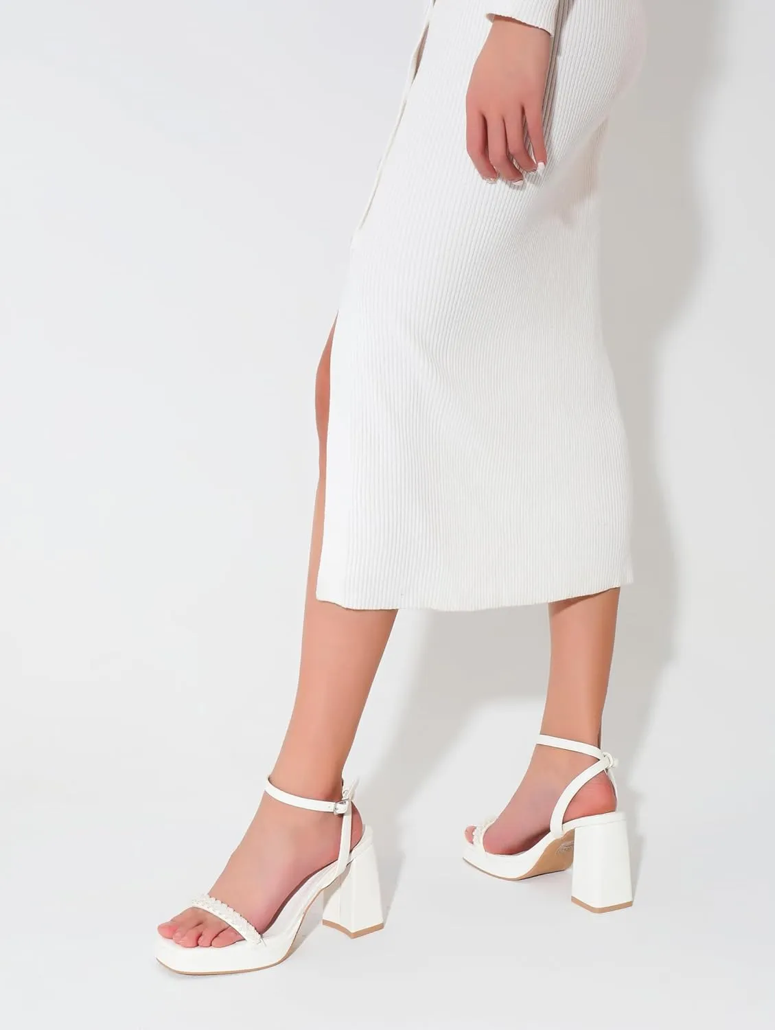Shoe'N Tale Platform Pearl Heels for Women Strappy Block Chunky Heels Square Toe Sandals