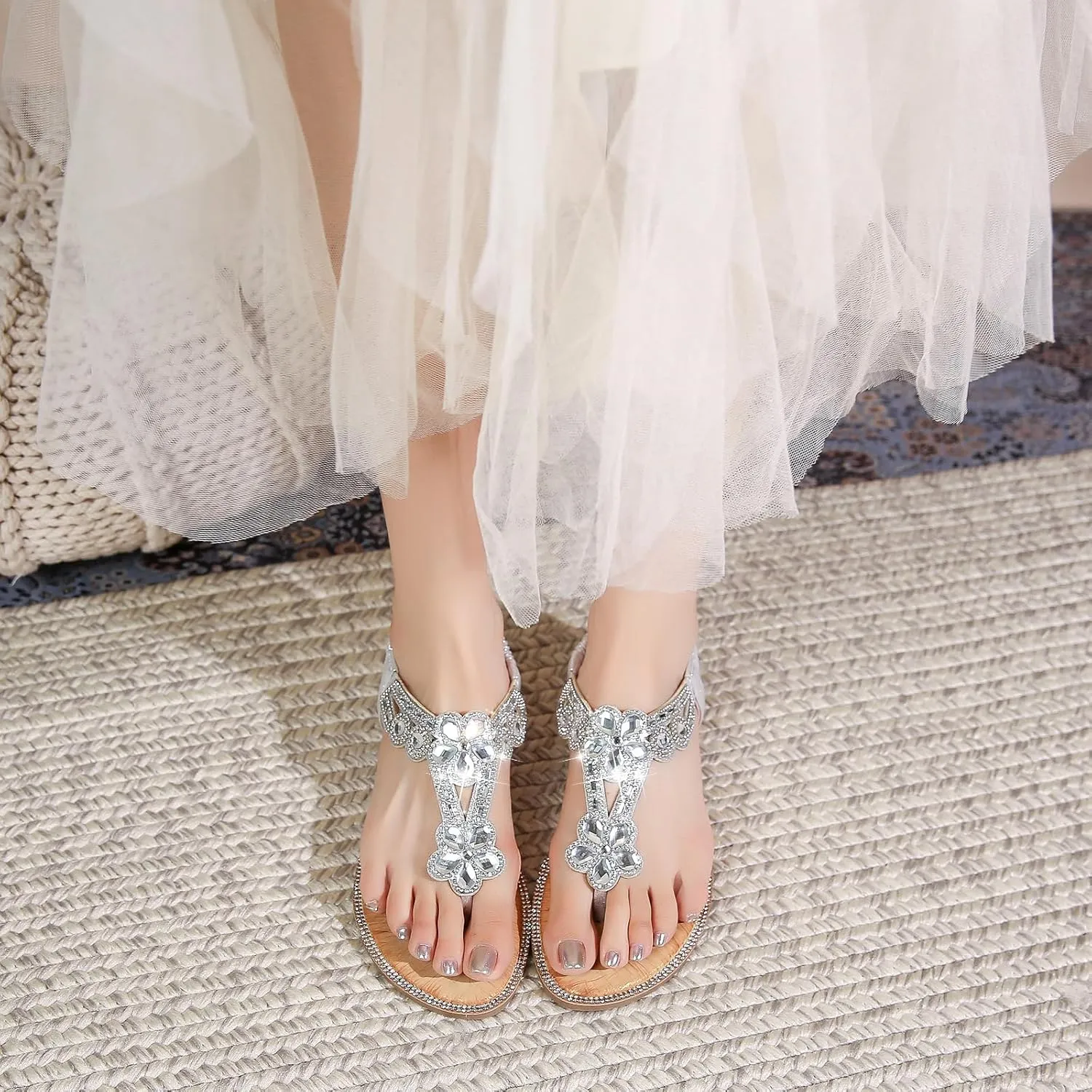 Women's Beaded Rhinestones Sandals T-Strap Bohemian Sandals Breathable Dressy Summer Shoes Outdoor