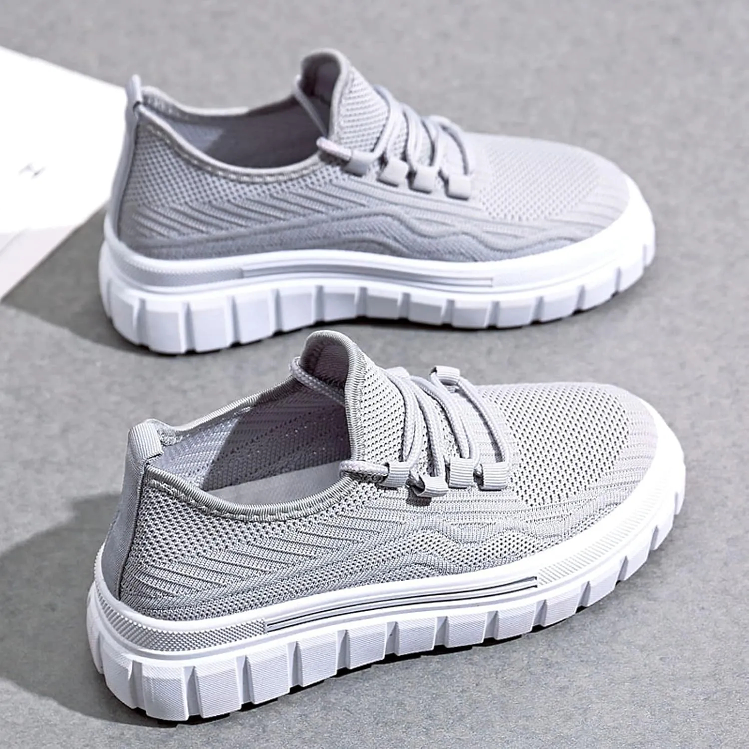 Women's Breathable Mesh Lace Up Walking Shoes,Casual Fashion Anti-Slip Sneakers,Lightweight Soft Sole Tennis Shoes for Gym Travel Sports