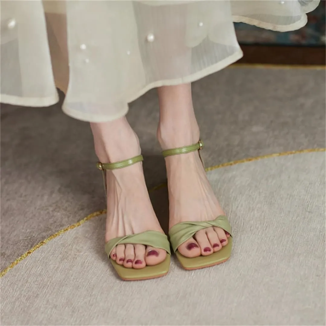 Womens Buckle Strap Front Rear Strap Flat Heel Open Side Vamp Concise Sandals Cow Leather Casual Square Summer Sandals