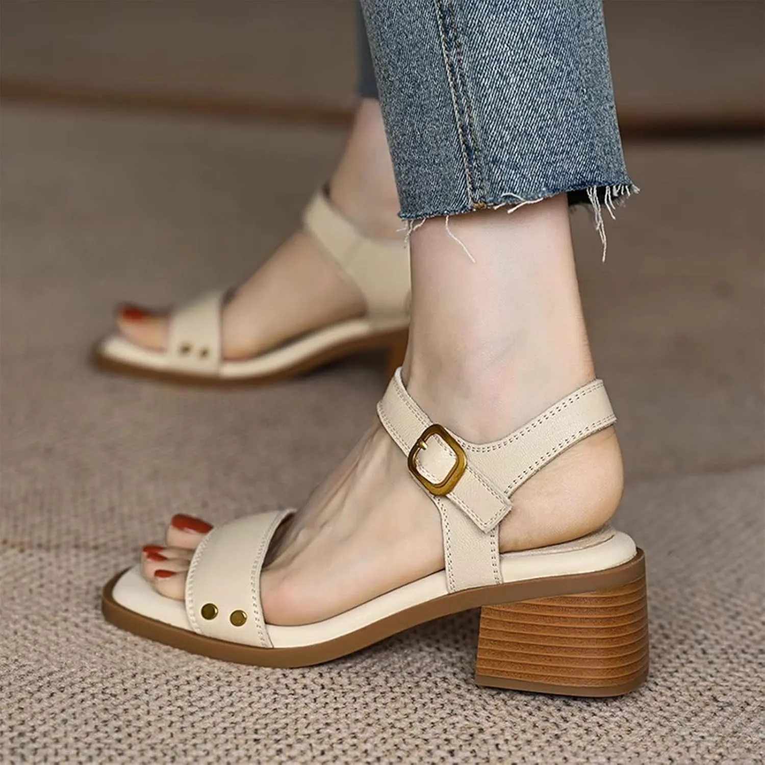 Womens Leather Adjust Ankle Buckle Chunky Heel Sandals Retro Comfortable Square Peep Toe Mid Block Heel Slingback Sandals for Travel Party Dressy
